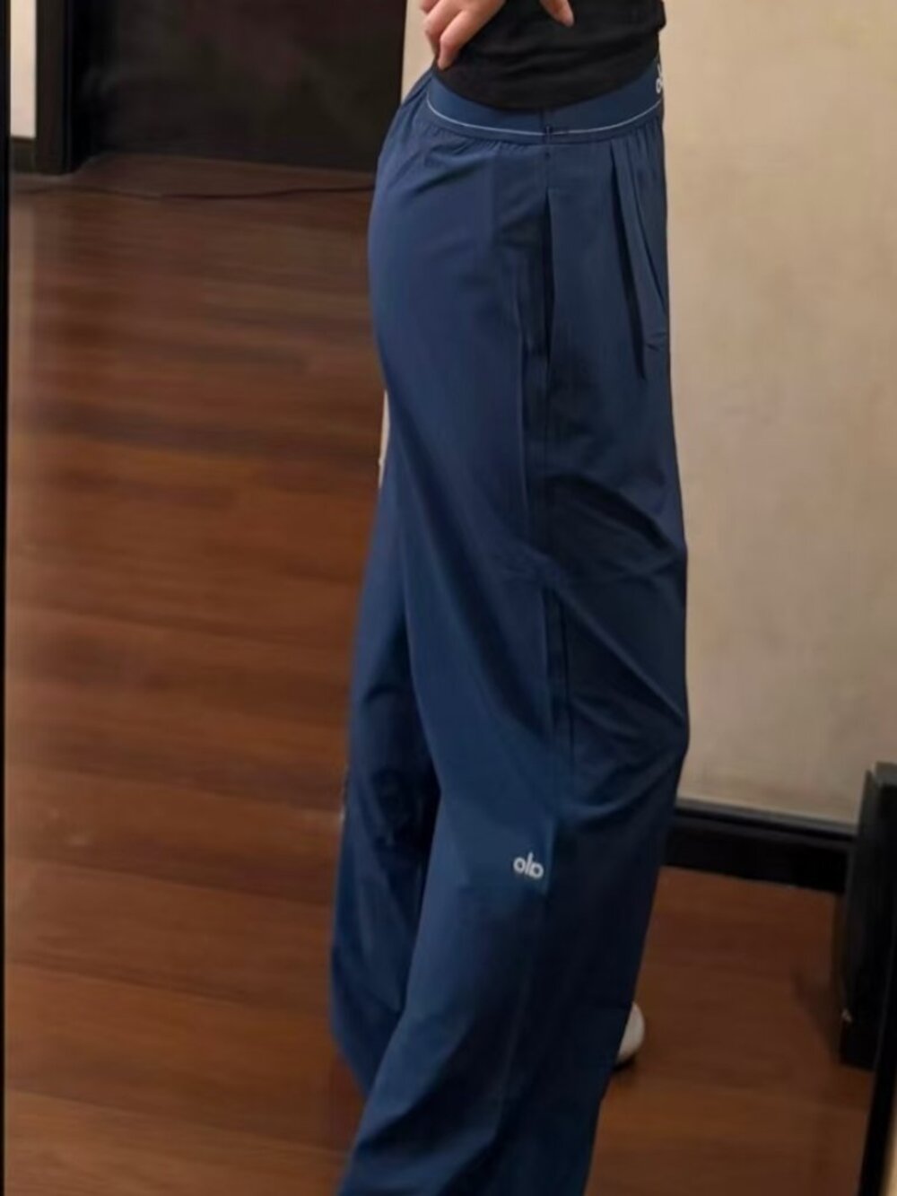 Navy Blue🌺ALO Yoga Suit Up Wide Leg Trouser Versatile💃Regular,Brand new - Picture 8 of 8